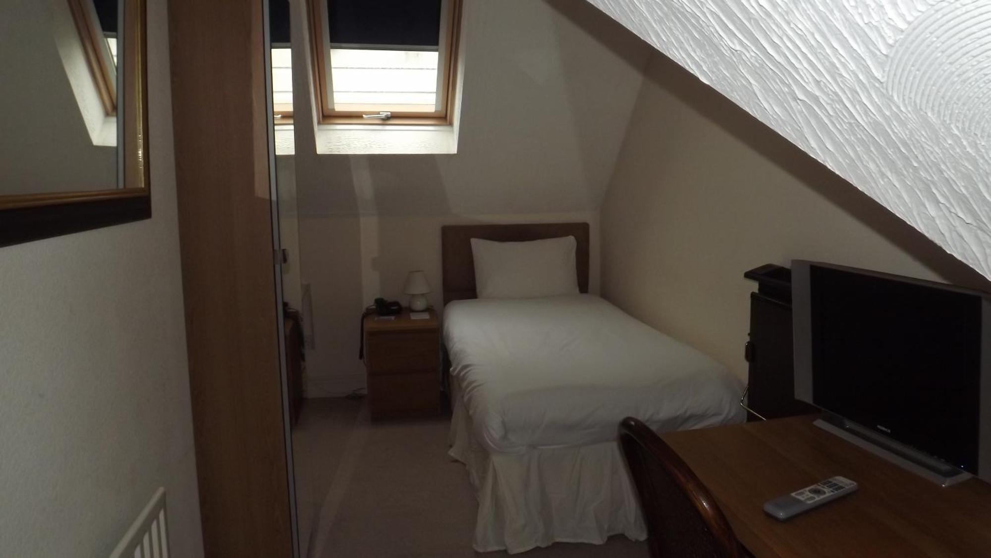 The Peacock Townhouse Hotel Kenilworth - Warwick Номер фото